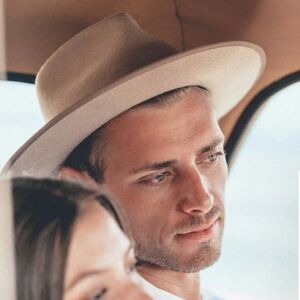 WILL + BEAR Calloway In Fawn Size Large New $105